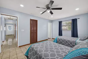 2231 SE Glover St, Port Saint Lucie, FL 34984 - Photo 17
