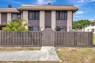 2110 Sherwood Forest Blvd, West Palm Beach, FL 33415 - Photo 1