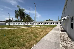 4393 Windsor Ave, West Palm Beach, FL 33407 - Photo 25