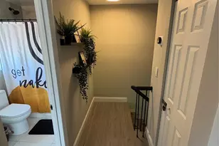 608 NE 29th Dr, Wilton Manors, FL 33334 - Photo 15