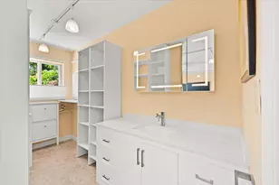 4410 NE 17th Ave, Oakland Park, FL 33334 - Photo 27