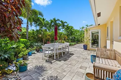 4410 NE 17th Avenue, Oakland Park, FL 33334 - Photo 11