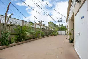 1820 NE 56th St, Fort Lauderdale, FL 33308 - Photo 9