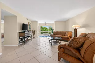 5906 Crystal Shores Dr, Boynton Beach, FL 33437 - Photo 9