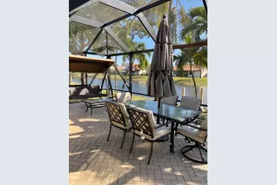 10 Columbia Court, Deerfield Beach, FL 33442 - Photo 23