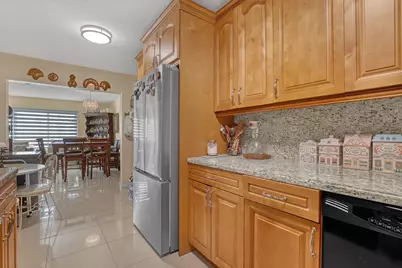 2886 Fernley Drive E #5, West Palm Beach, FL 33415 - Photo 17