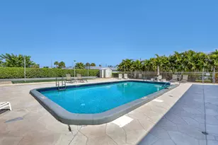 2886 Fernley Dr E, West Palm Beach, FL 33415 - Photo 29
