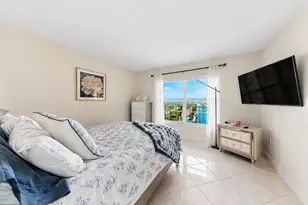 1021 Hillsboro Mile, Hillsboro Beach, FL 33062 - Photo 15