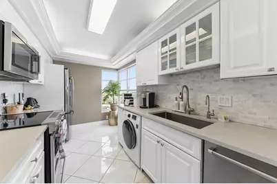 1021 Hillsboro Mile #1008, Hillsboro Beach, FL 33062 - Photo 11