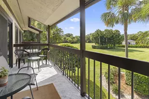 13334 Polo Club Rd, Wellington, FL 33414 - Photo 23