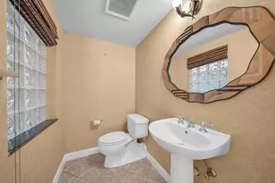1111 E Las Olas Blvd, Fort Lauderdale, FL 33301 - Photo 17