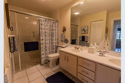 1276 NW Bentley Circle #B, Port Saint Lucie, FL 34986 - Photo 9