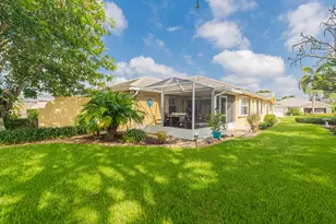 1276 NW Bentley Cir, Port Saint Lucie, FL 34986 - Photo 15