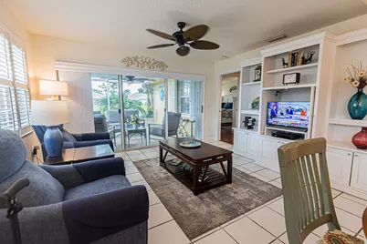 1276 NW Bentley Circle #B, Port Saint Lucie, FL 34986 - Photo 7