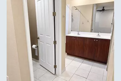 2851 W Prospect Road #1209, Tamarac, FL 33309 - Photo 9