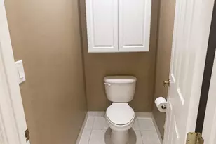 2851 W Prospect Rd, Tamarac, FL 33309 - Photo 11