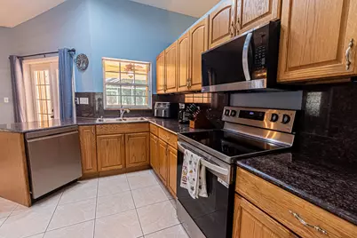 1193 SW Live Oak Cove, Port Saint Lucie, FL 34986 - Photo 5