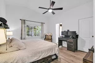 651 SW 176th Ave, Pembroke Pines, FL 33029 - Photo 21
