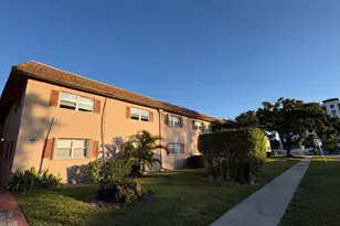 650 SW 2nd Ave, Boca Raton, FL 33432 - Photo 1