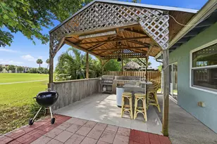 23265 SW 61st Ave, Boca Raton, FL 33428 - Photo 11
