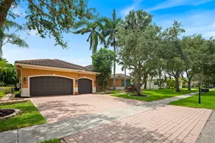 3972 SW 140th Ave, Davie, FL 33330 - Photo 3