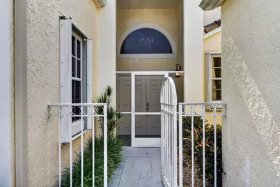 13910 Cross Pointe Court, Palm Beach Gardens, FL 33418 - Photo 5