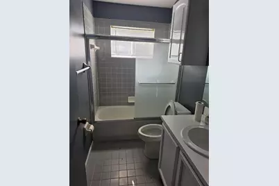 100 Kings Way, Royal Palm Beach, FL 33411 - Photo 3
