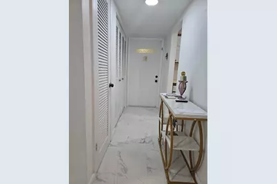 2800 W Sunrise Lakes Drive W #312, Sunrise, FL 33322 - Photo 5