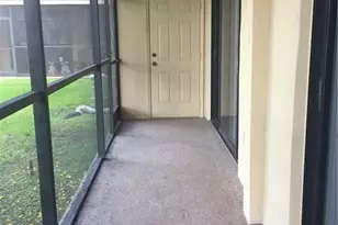 8065 SW 107th Ave, Miami, FL 33173 - Photo 11