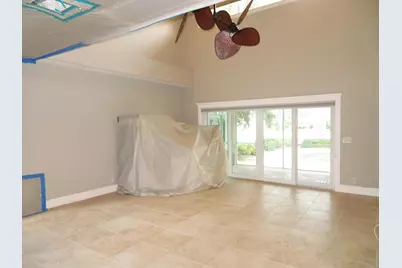 18480 SE Lakeside Drive, Jupiter, FL 33469 - Photo 11