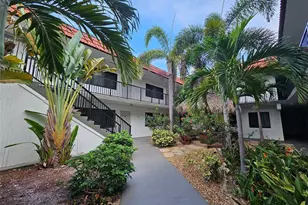 2201 NE 36th St, Lighthouse Point, FL 33064 - Photo 3