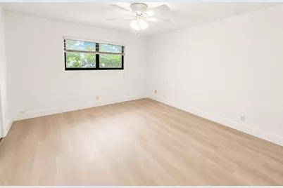 2201 NE 36th Street #208, Lighthouse Point, FL 33064 - Photo 13