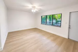 2201 NE 36th St, Lighthouse Point, FL 33064 - Photo 5