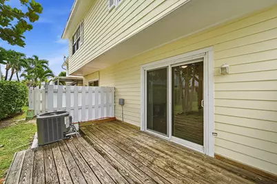 2627 NE 15th Street, Pompano Beach, FL 33062 - Photo 25
