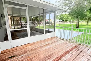 1728 SW 8th St, Okeechobee, FL 34974 - Photo 3