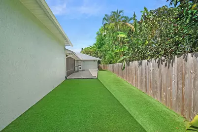 1225 SW Magnolia Bluff Drive, Palm City, FL 34990 - Photo 37