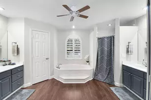 1225 SW Magnolia Bluff Dr, Palm City, FL 34990 - Photo 27