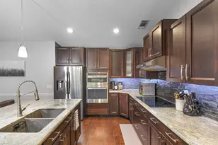 1225 SW Magnolia Bluff Dr, Palm City, FL 34990 - Photo 17
