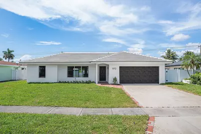 970 SW 7th Street, Boca Raton, FL 33486 - Photo 1