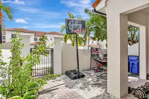 3513 NW 29th Ct, Lauderdale Lakes, FL 33311 - Photo 13
