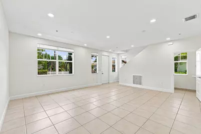 219 N L Street #100, Lake Worth Beach, FL 33460 - Photo 9