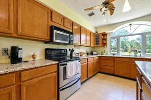 8690 Shadylake Ln, Fort Pierce, FL 34947 - Photo 11