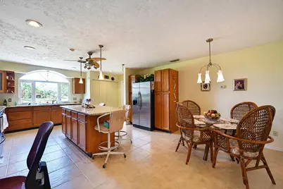 8690 Shadylake Lane, Fort Pierce, FL 34947 - Photo 9