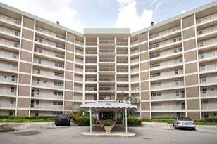 3090 N Course Dr, Pompano Beach, FL 33069 - Photo 23