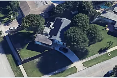 1133 7th Street, Lake Park, FL 33403 - Photo 1