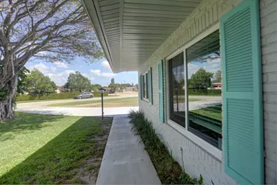 1133 7th Street, Lake Park, FL 33403 - Photo 1