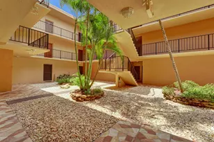 4000 N Hills Dr, Hollywood, FL 33021 - Photo 13
