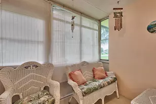 2804 Crosley Dr E, West Palm Beach, FL 33415 - Photo 15