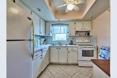 2804 Crosley Drive E #F, West Palm Beach, FL 33415 - Photo 11