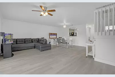 3070 Waddell Avenue, West Palm Beach, FL 33411 - Photo 11